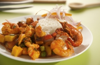 Picante de camarones y langostinos